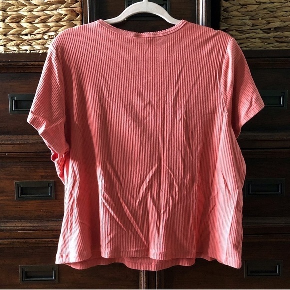 Old Navy Coral Rib knit boxy semi-cropped top in size XXL - Picture 2 of 5